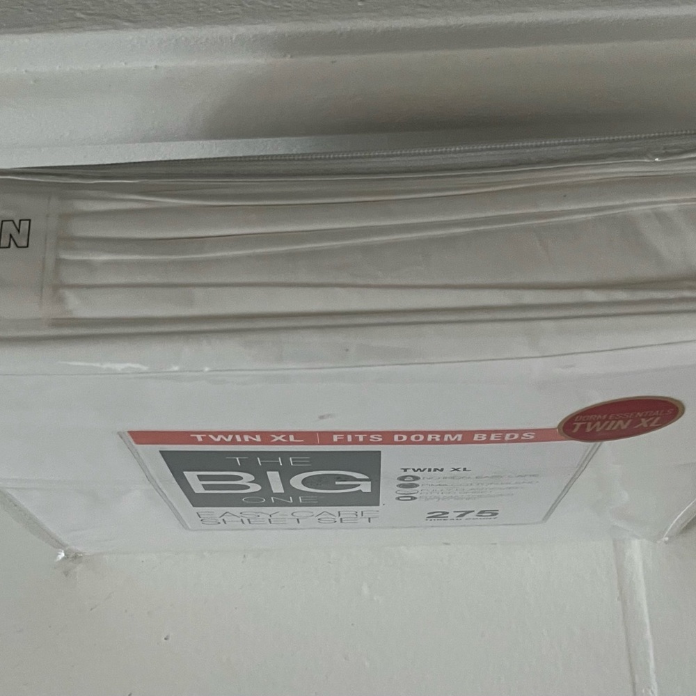 The Big One White Easy-Care Sheet Set - Picture 4 of 4